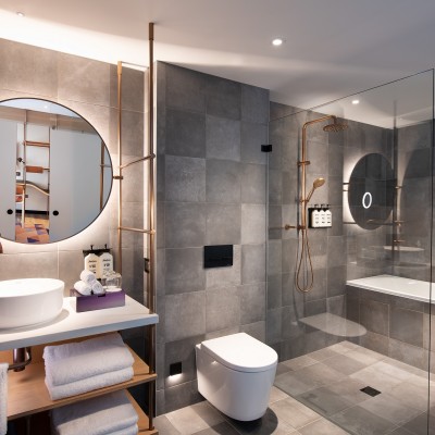 Standard Bathroom