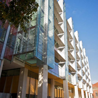 Donnybrook Sandstone - Adelaide University Engineering Building | Commercial Ceramics & Stone - Commercial Building Projects 